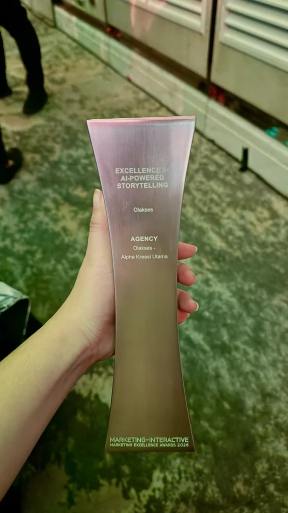 Trofi Bronze Excellence in AI-Powered Storytelling untuk Olakses.